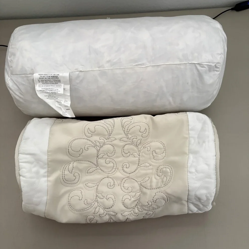 Lenox‎ American Design Set of 2 Cream Wht Embroidered Accent Pillow Duck Feather